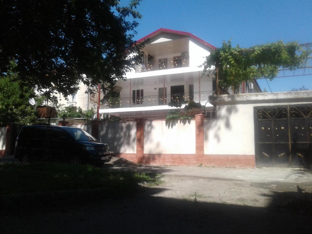 Hotel Irina Zqaltubo Exterior foto
